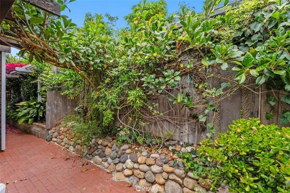 340 Moss Laguna Beach, CA 92651