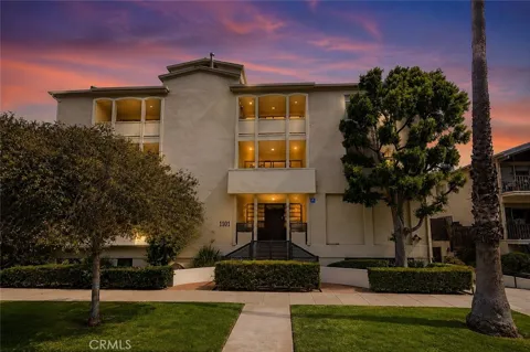 1101 Lincoln Boulevard #1