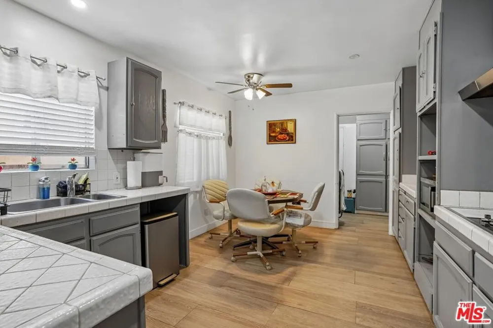12825 Morning Avenue Downey, CA 90242