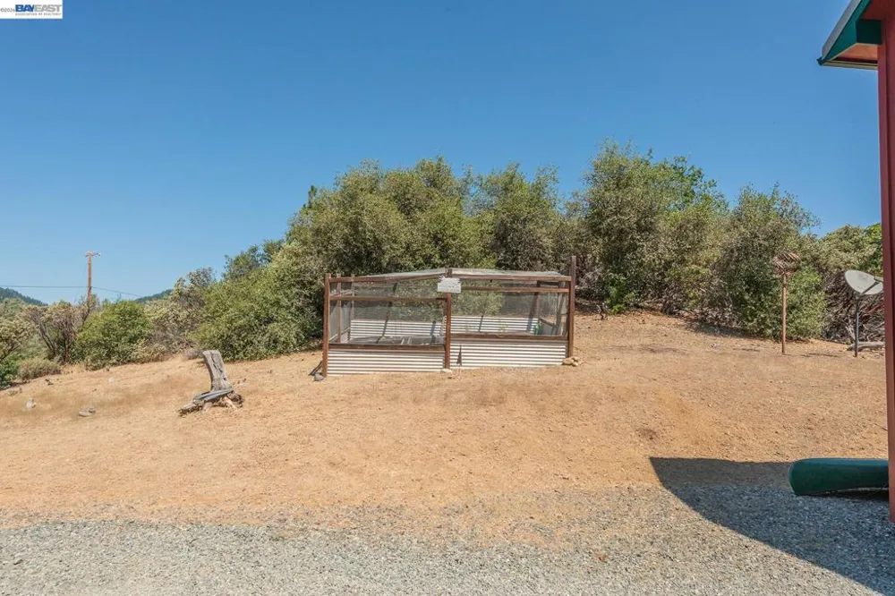 600 Top of The Grade Douglas City, CA 96024