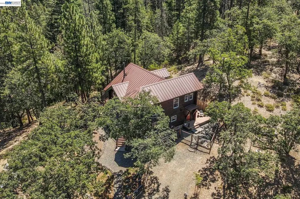 600 Top of The Grade Douglas City, CA 96024