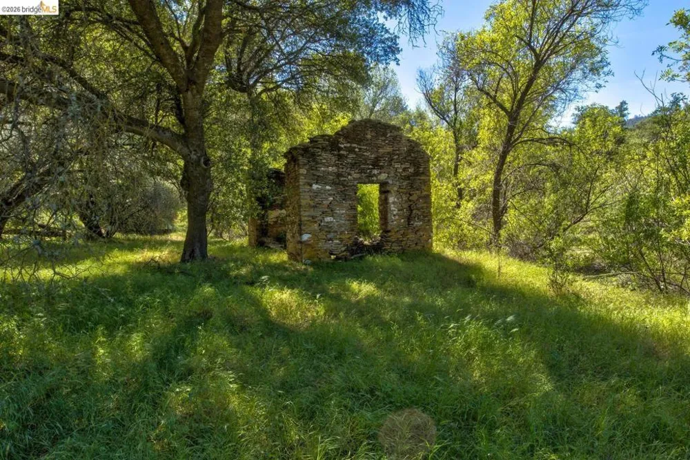 4780 Mary Harrison Mine Rd Coulterville, CA 95311