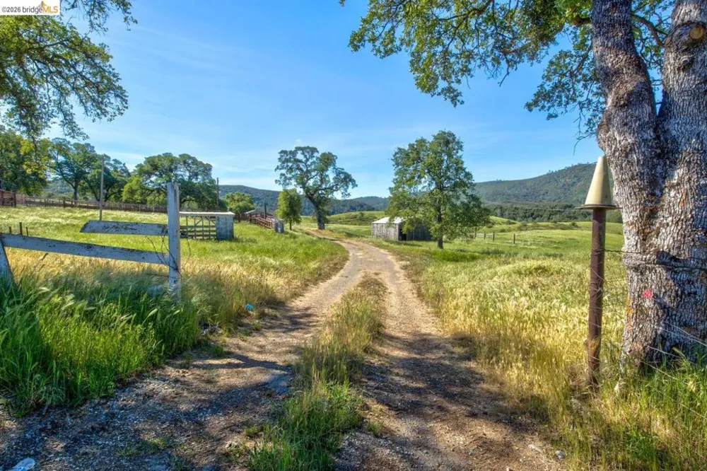 4780 Mary Harrison Mine Rd Coulterville, CA 95311