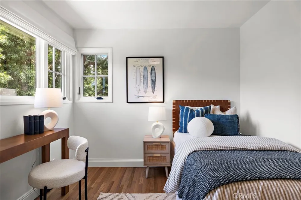916 Bluebird Canyon Drive Laguna Beach, CA 92651