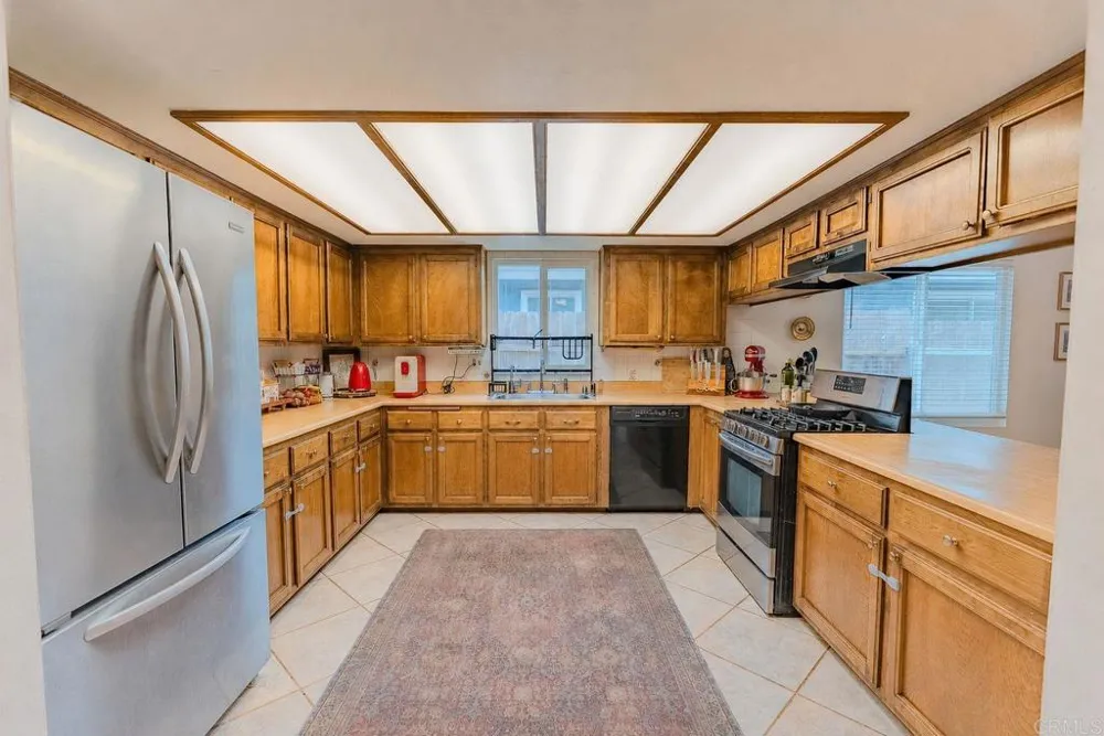 1165 East Lane Imperial Beach, CA 91932