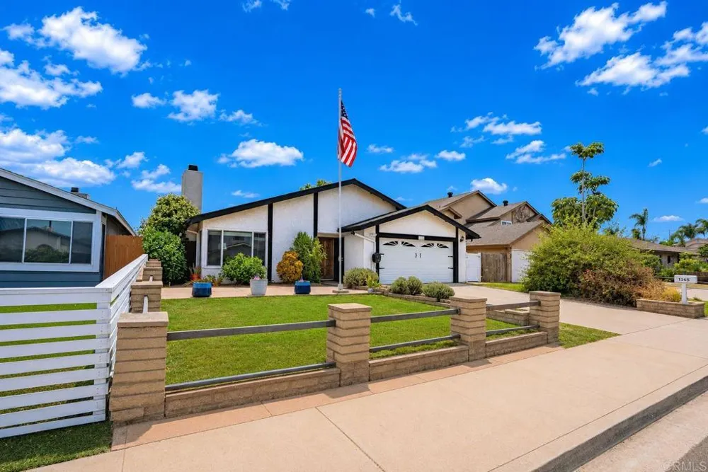 1165 East Lane Imperial Beach, CA 91932