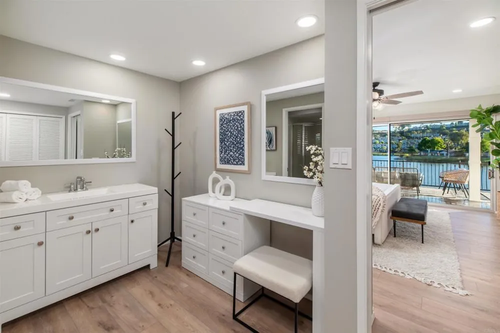 1499 La Linda Drive San Marcos, CA 92078