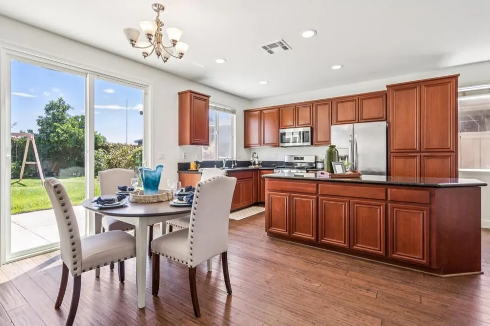2732 Ancestry Street Manteca, CA 95337
