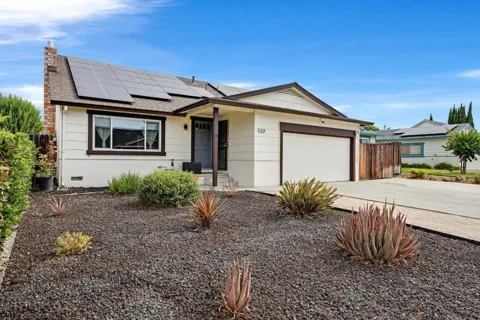 3218 Fraser Road