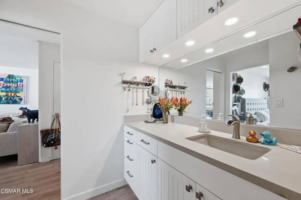 22548 Pacific Coast Highway #407 Malibu, CA 90265