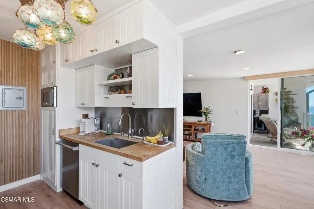 22548 Pacific Coast Highway #407 Malibu, CA 90265