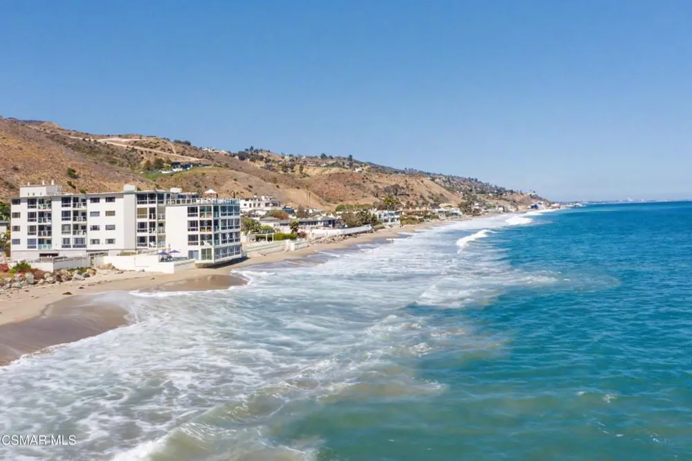 22548 Pacific Coast Highway #407 Malibu, CA 90265