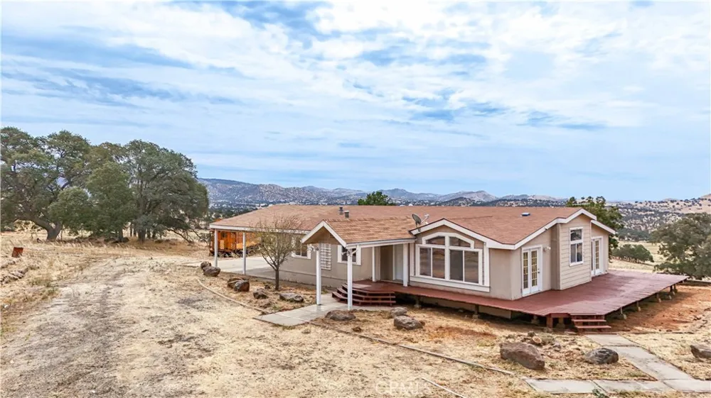 5102 Indian Gulch Catheys Valley, CA 95306