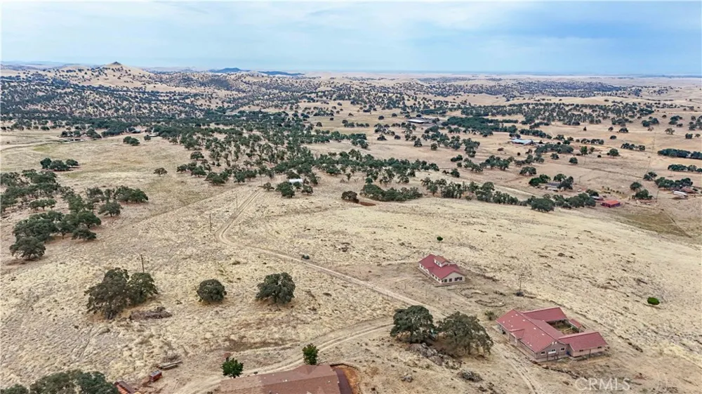 5102 Indian Gulch Catheys Valley, CA 95306