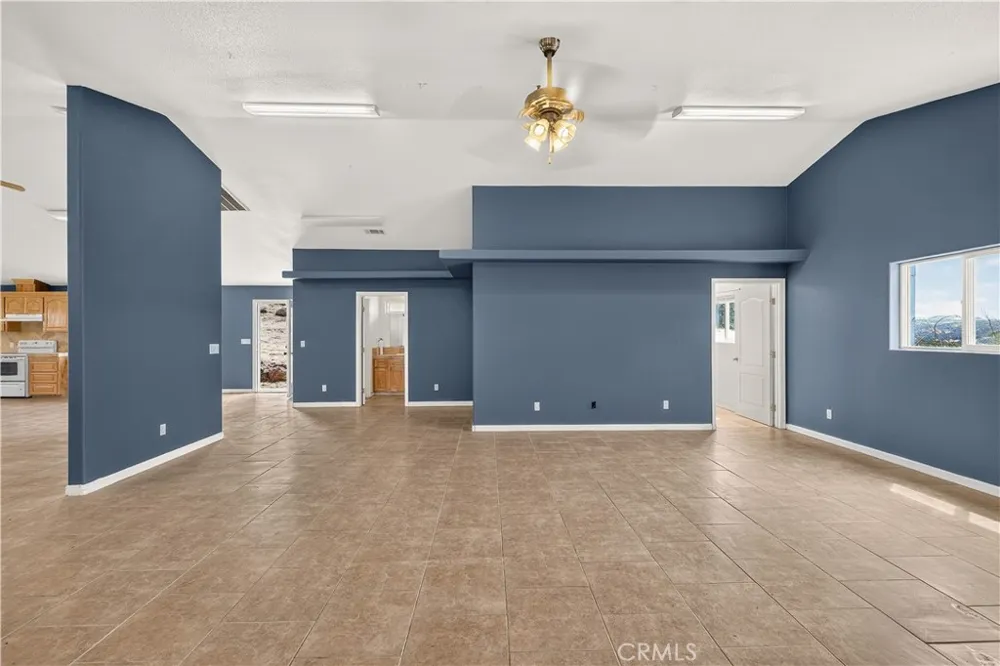 5102 Indian Gulch Catheys Valley, CA 95306