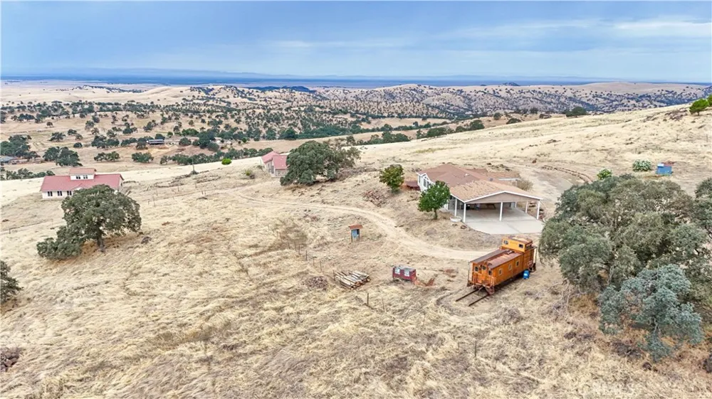 5102 Indian Gulch Catheys Valley, CA 95306