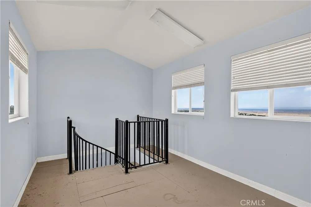 5102 Indian Gulch Catheys Valley, CA 95306
