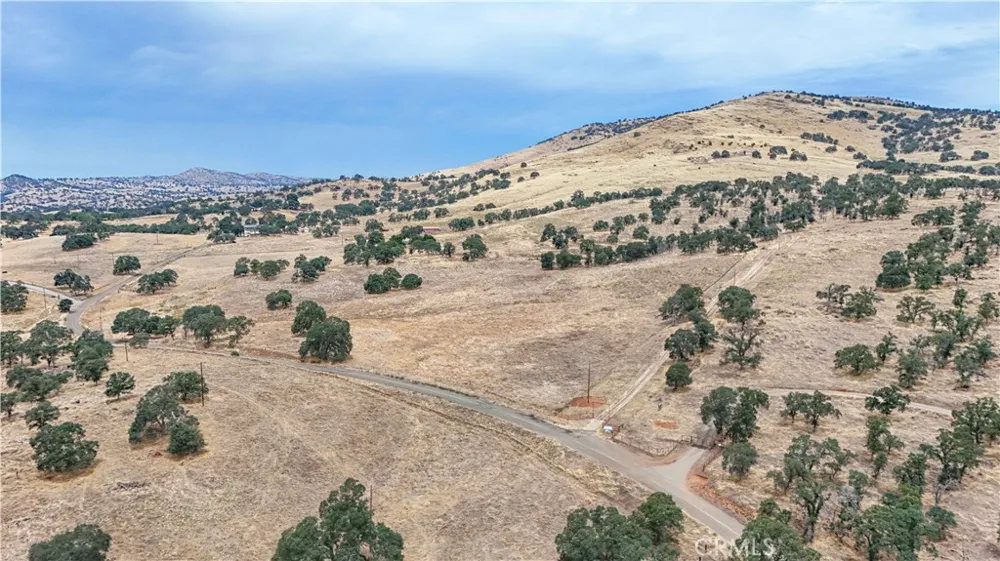 5102 Indian Gulch Catheys Valley, CA 95306