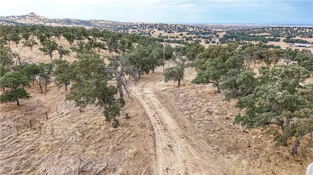 5102 Indian Gulch Catheys Valley, CA 95306