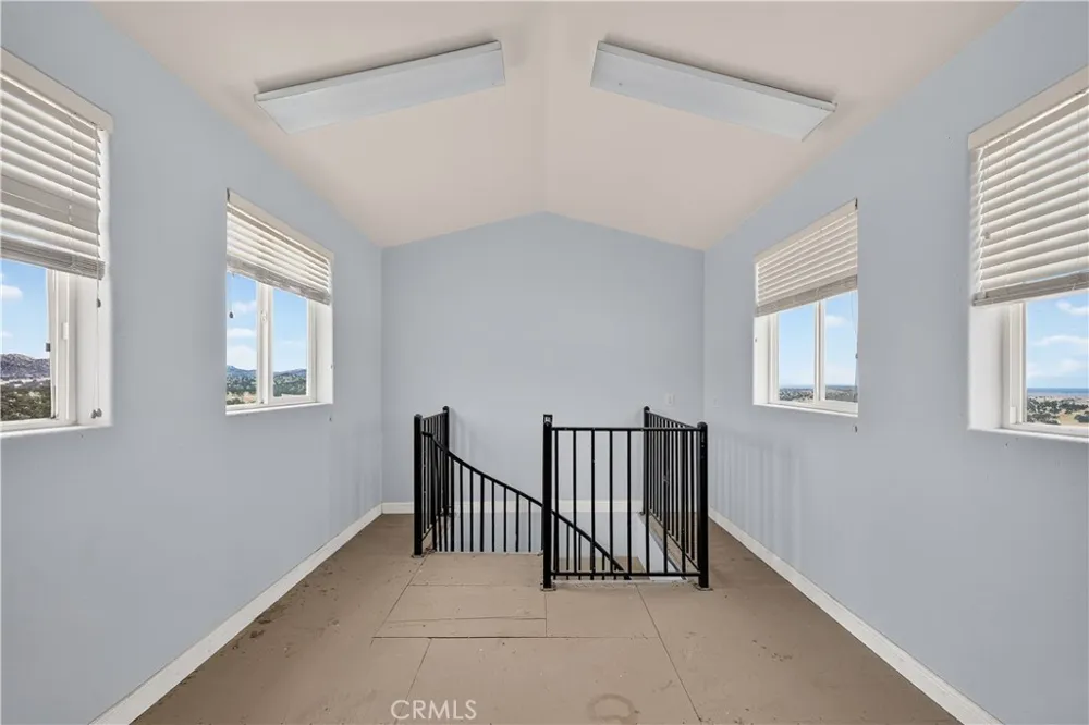 5102 Indian Gulch Catheys Valley, CA 95306