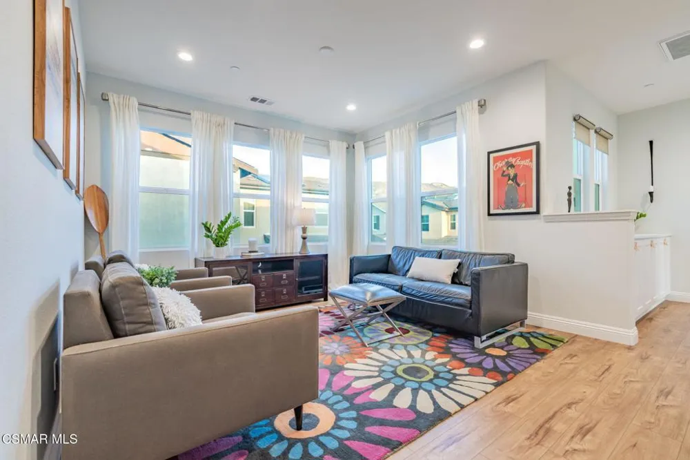 440 Alabama Street Ventura, CA 93001