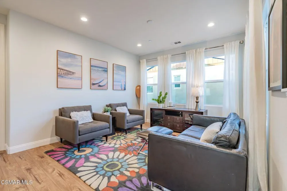 440 Alabama Street Ventura, CA 93001