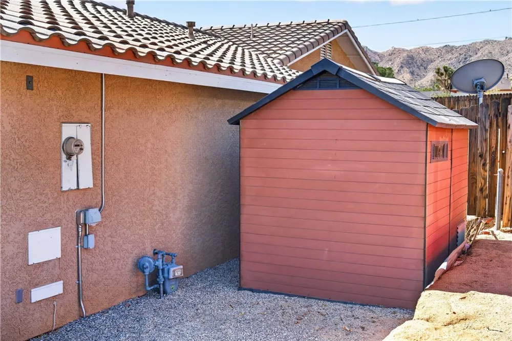60187 Chesapeake Joshua Tree, CA 92252