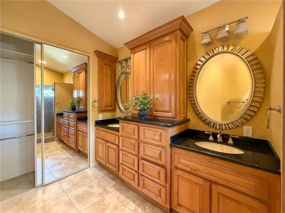 15657 Ladera Vista Chino Hills, CA 91709