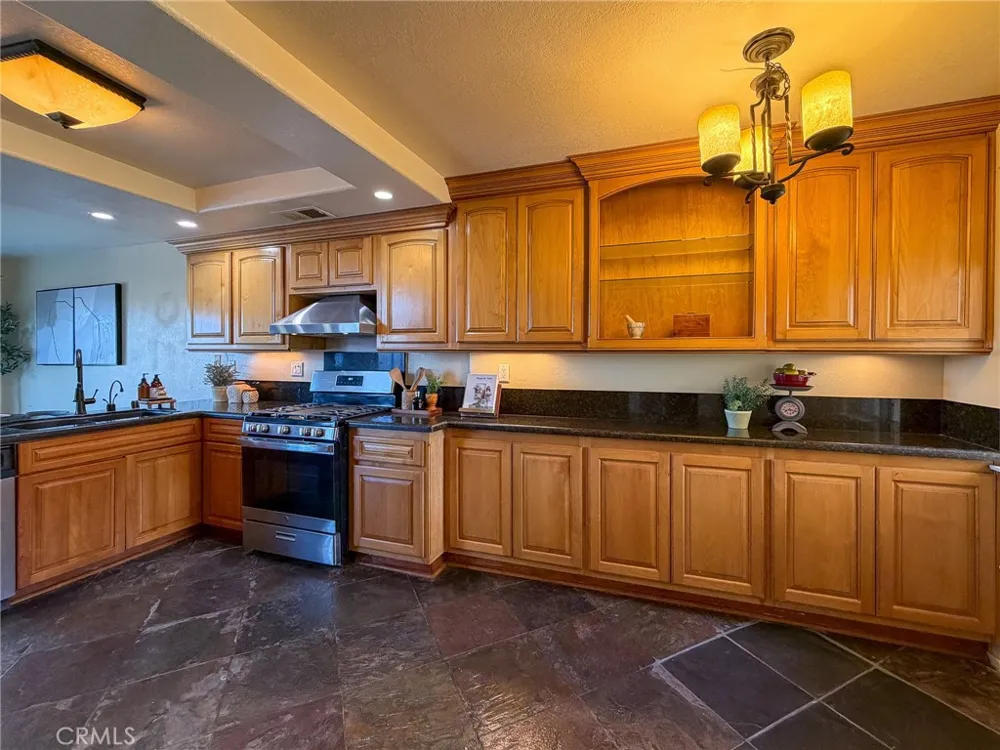 15657 Ladera Vista Chino Hills, CA 91709