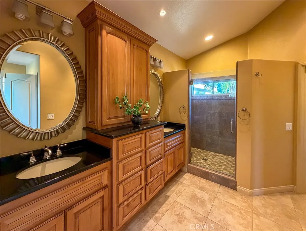15657 Ladera Vista Chino Hills, CA 91709
