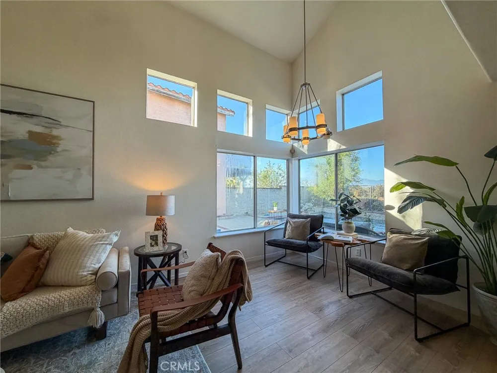 15657 Ladera Vista Chino Hills, CA 91709