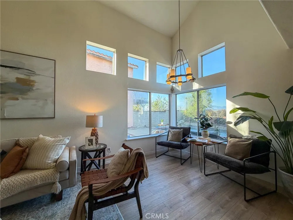 15657 Ladera Vista Chino Hills, CA 91709
