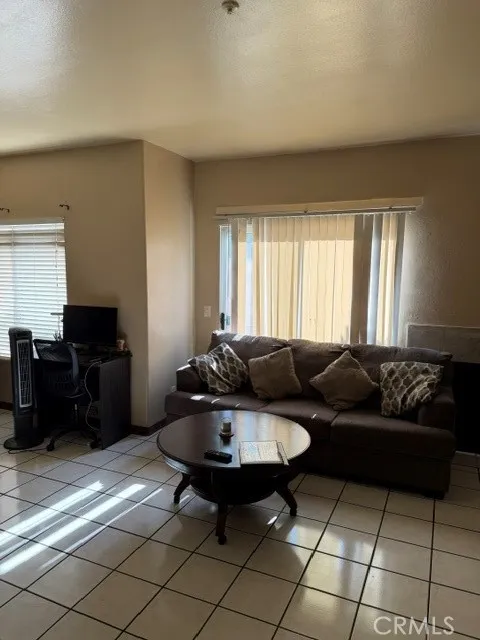1265 S Neveen Anaheim, CA 92804