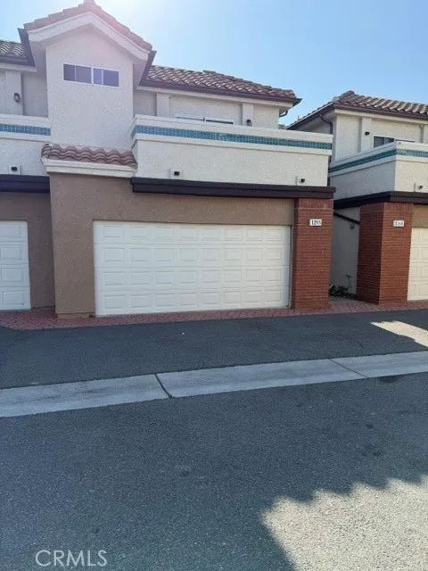 1265 S Neveen Anaheim, CA 92804