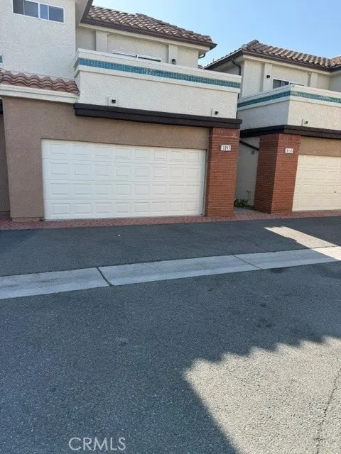 1265 S Neveen Anaheim, CA 92804