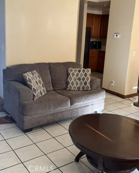 1265 S Neveen Anaheim, CA 92804