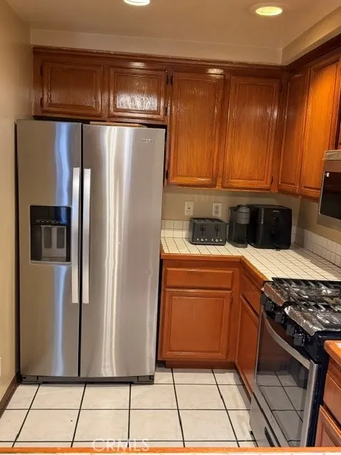 1265 S Neveen Anaheim, CA 92804