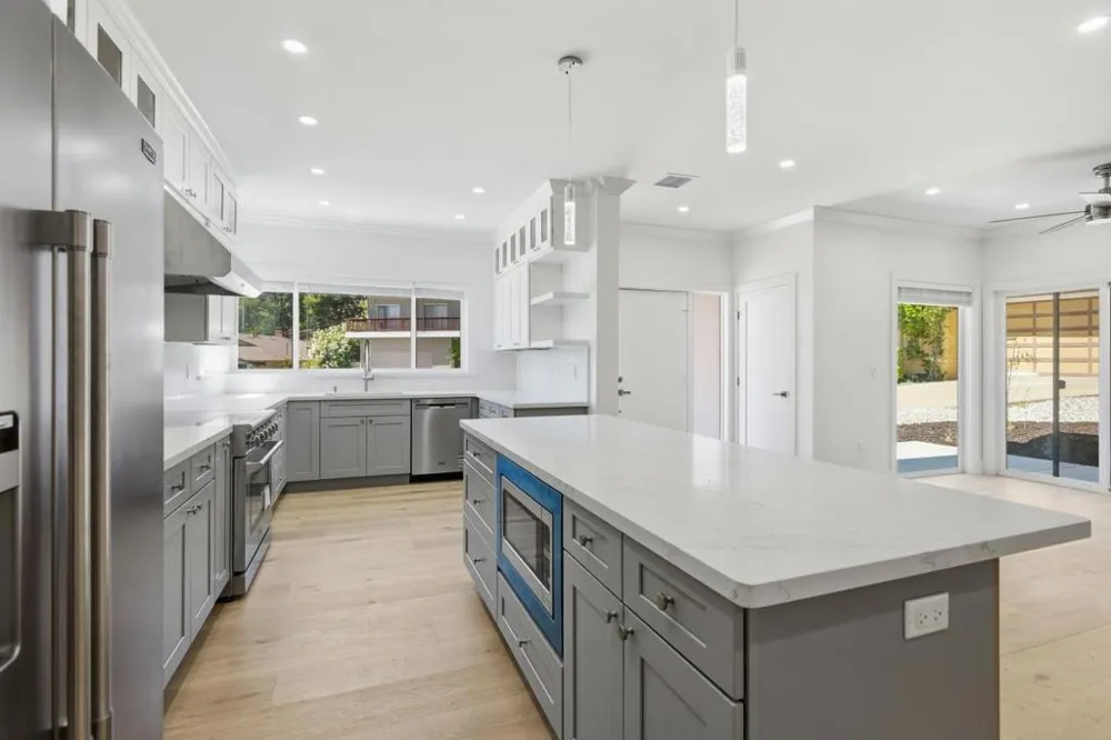 1008 Porto Marino Drive San Carlos, CA 94070