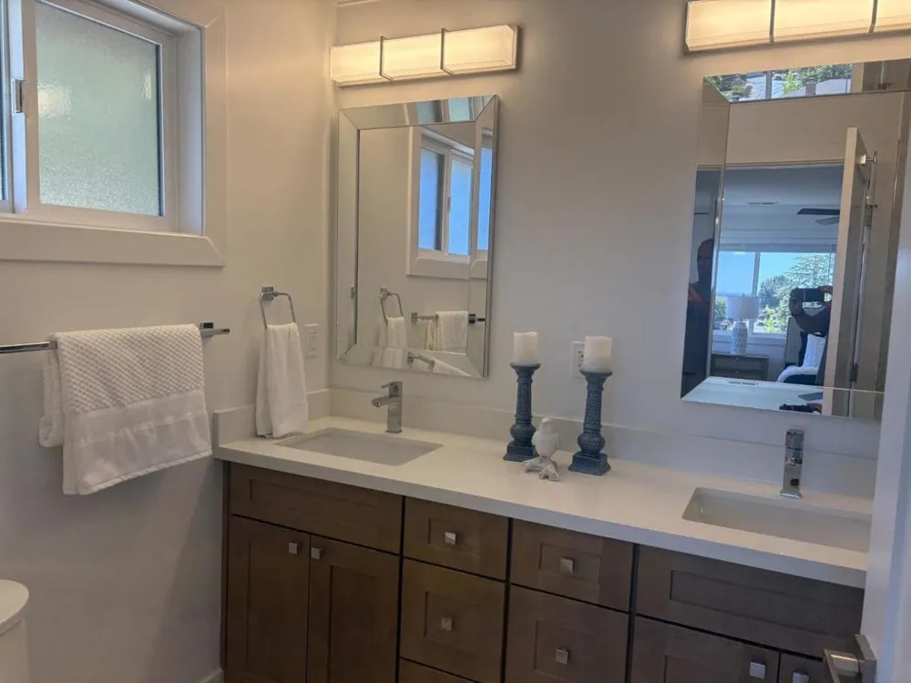 1008 Porto Marino Drive San Carlos, CA 94070