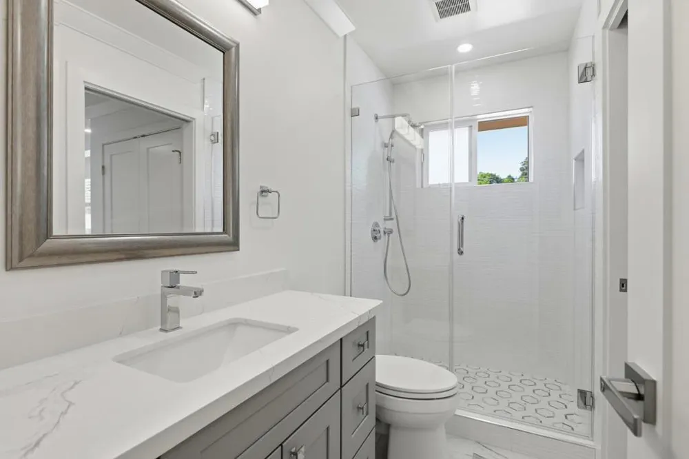 1008 Porto Marino Drive San Carlos, CA 94070