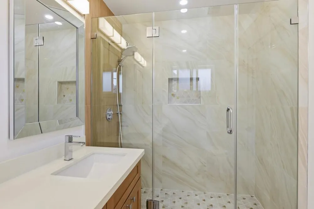 1008 Porto Marino Drive San Carlos, CA 94070