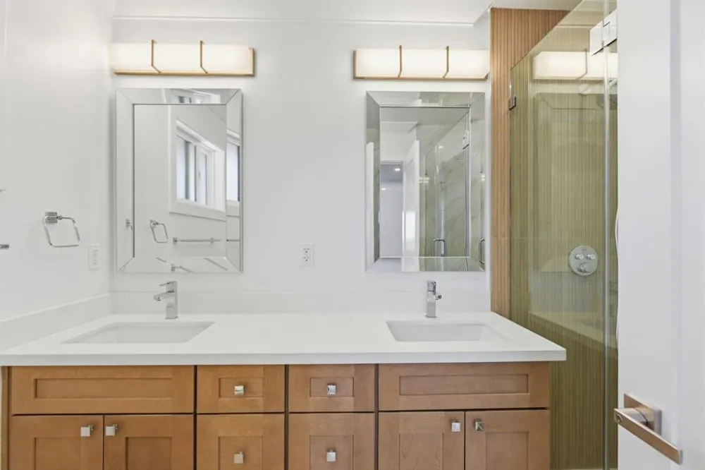 1008 Porto Marino Drive San Carlos, CA 94070