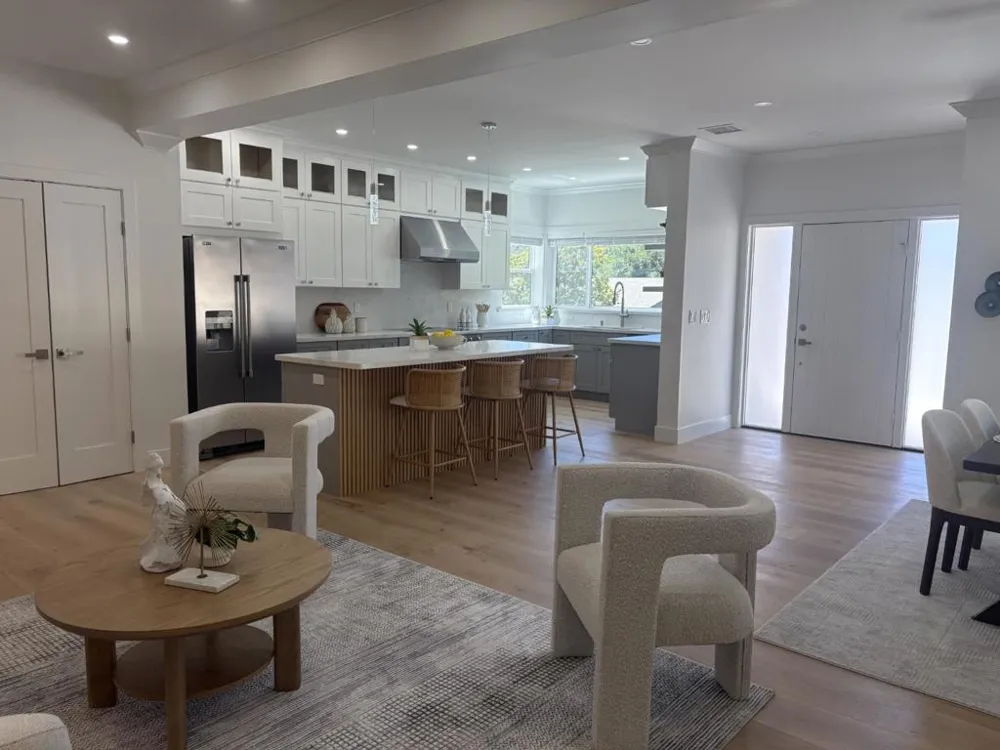 1008 Porto Marino Drive San Carlos, CA 94070