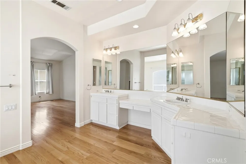 11342 Rose Cerritos, CA 90703
