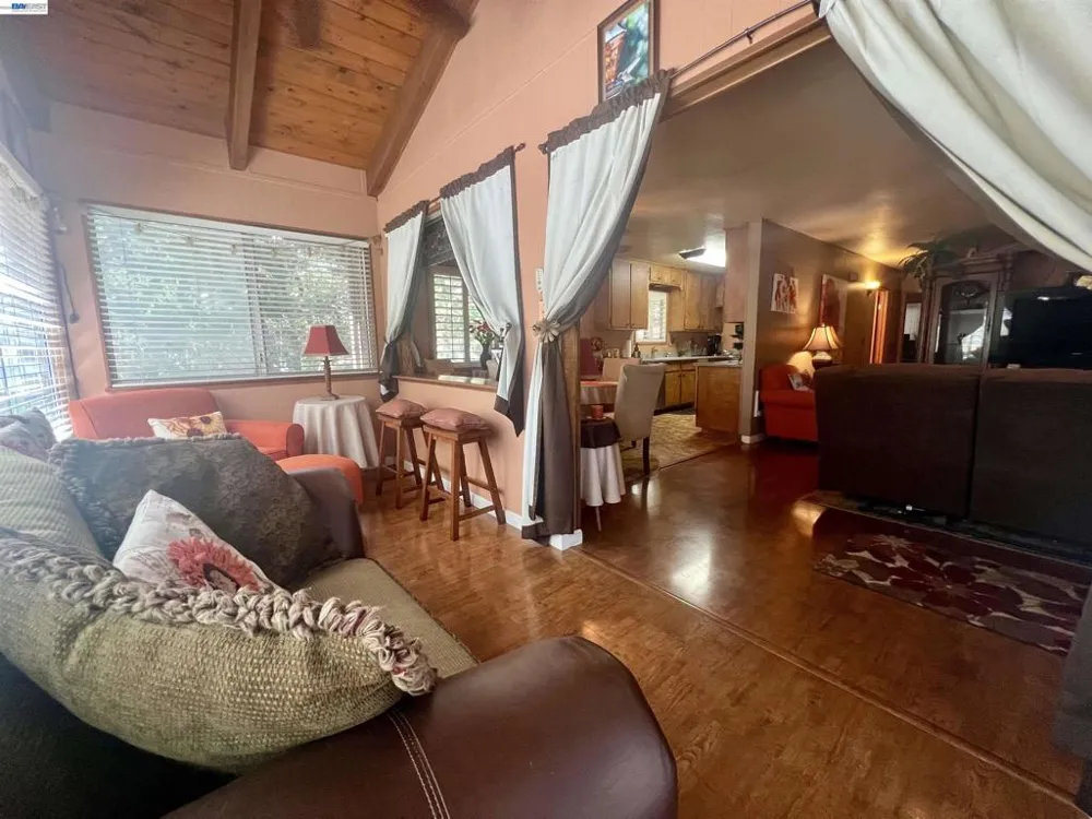 24217 Appaloosa Way Sonora, CA 95370