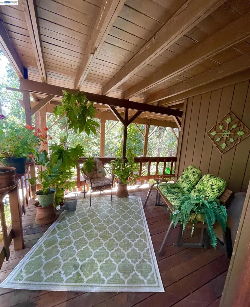 24217 Appaloosa Way Sonora, CA 95370