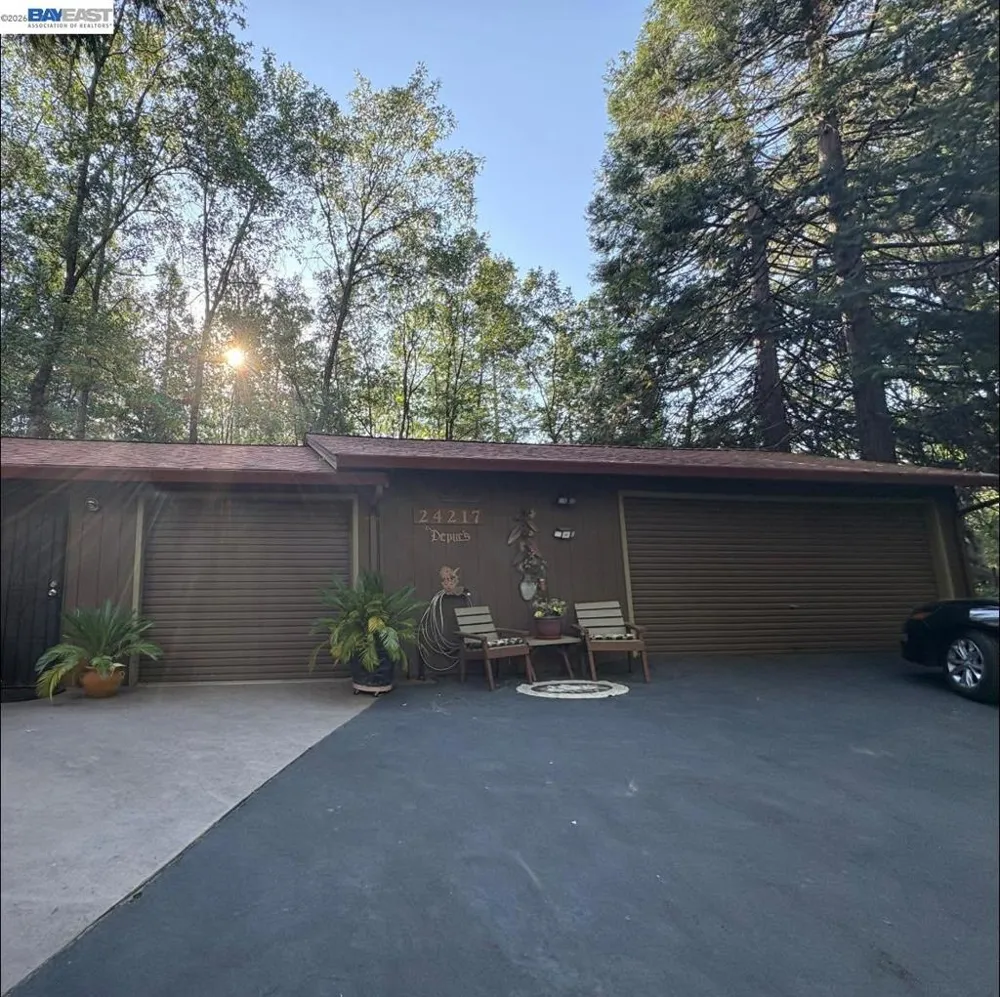 24217 Appaloosa Way Sonora, CA 95370