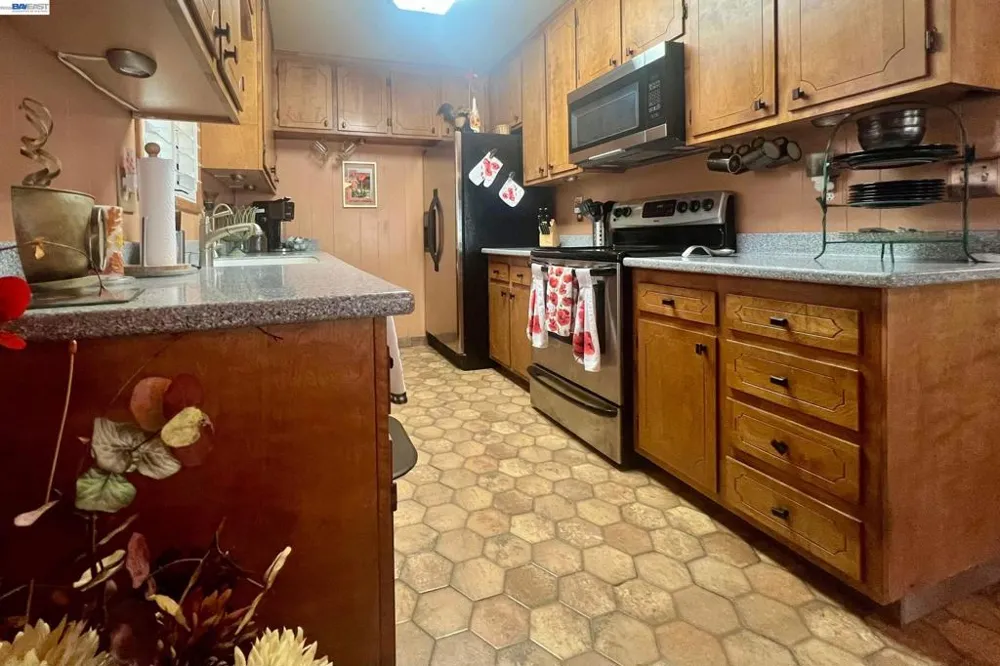 24217 Appaloosa Way Sonora, CA 95370