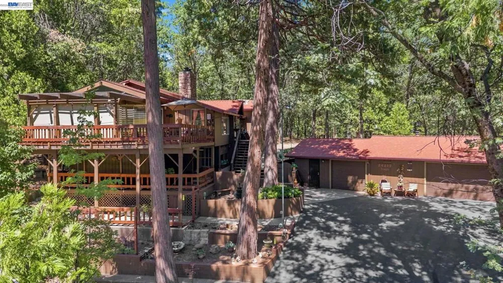 24217 Appaloosa Way Sonora, CA 95370