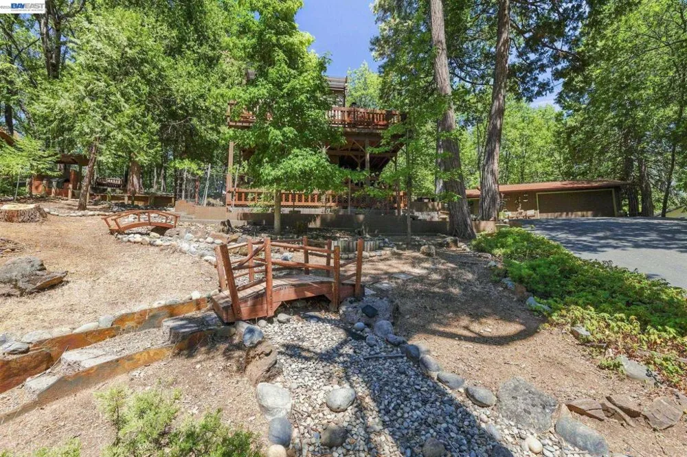 24217 Appaloosa Way Sonora, CA 95370